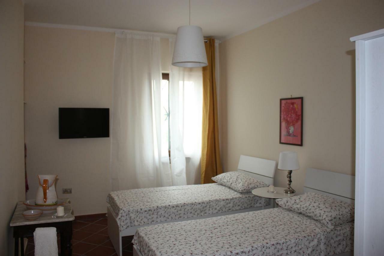 B&B La Marchesa SantʼAnastasia Esterno foto